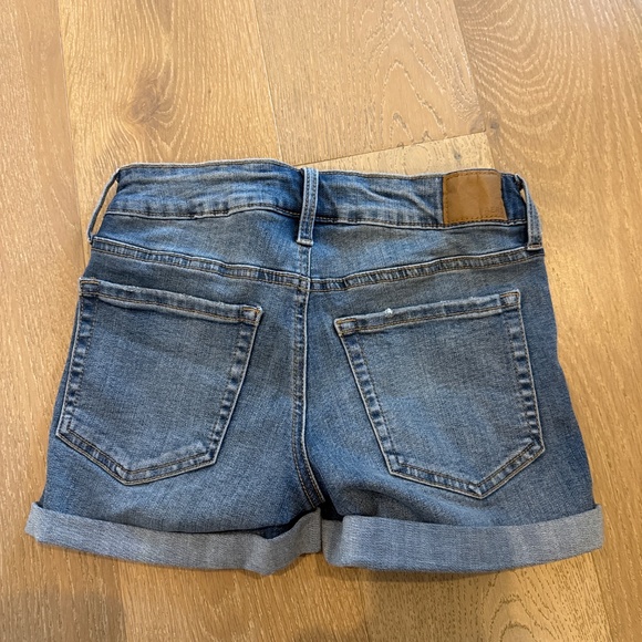 Aeropostale low rise midi short -3.5" size 0 - Picture 2 of 2